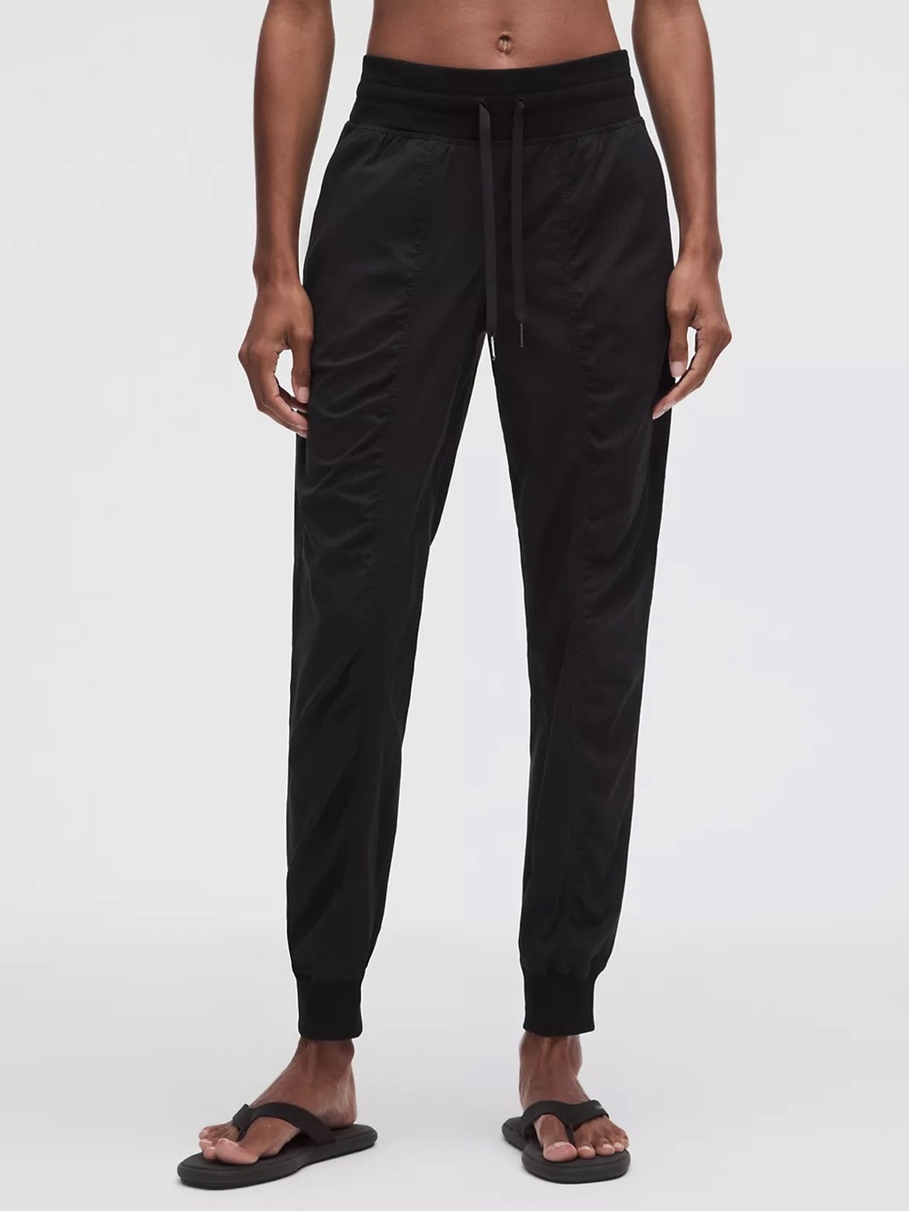 Lululemon Women's Black Athletic Jogger Pants